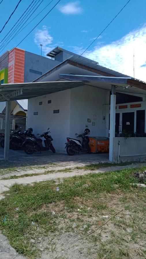 탄중판단 Belitung Backpacker 아파트 외부 사진